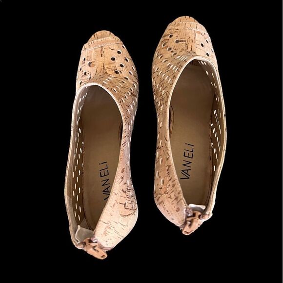 Vaneli peep toe cork pumps with perforations and stiletto heel size 6.5 - Picture 3 of 9